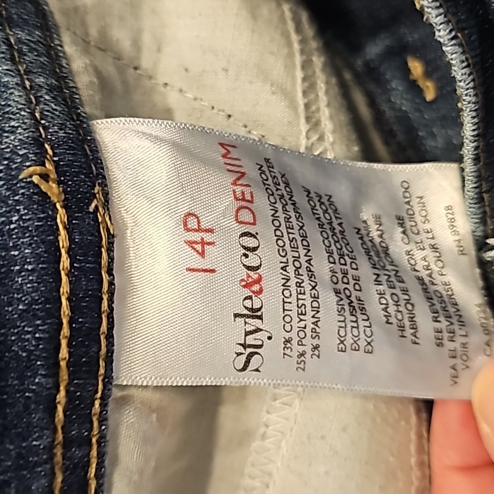 Womens Style & Co jeans - Picture 3 of 4